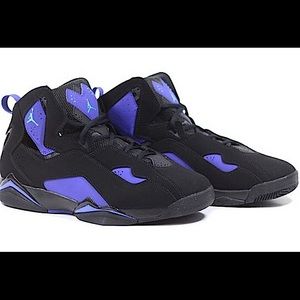 (Jordans)Black and Purple True Flight Air Jordan’s